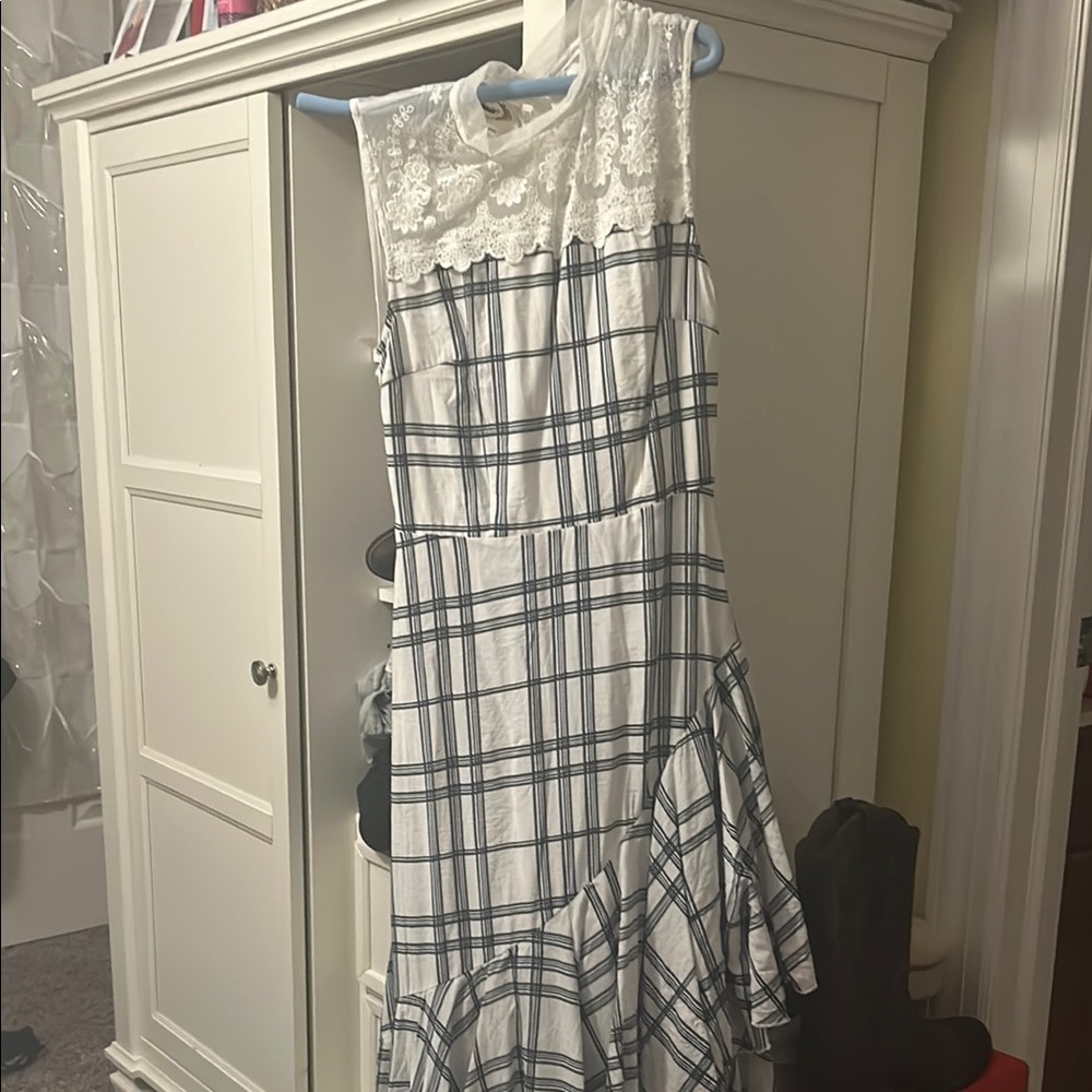 Elegant White and Blue Plaid Dress